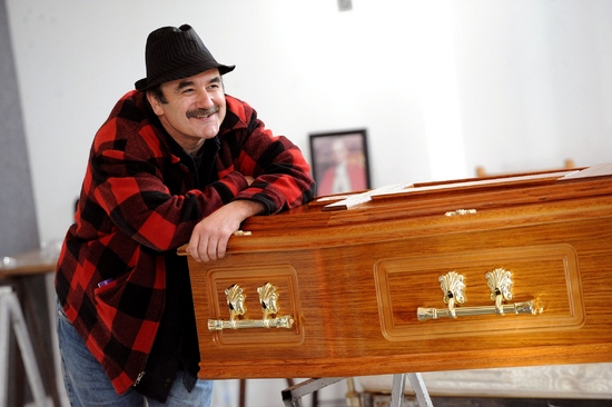 Photo Flash: LOOT in Rehearsal Image