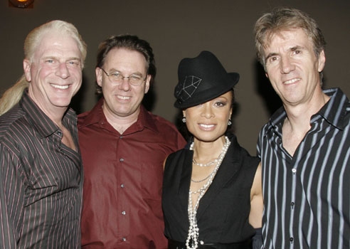 Photo Coverage: Valarie Pettiford at the Upright Cabaret Image