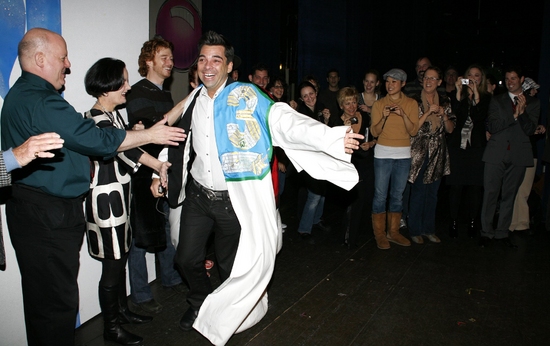 Photo Coverage: WHITE CHRISTMAS Gypsy Robe Ceremony Image