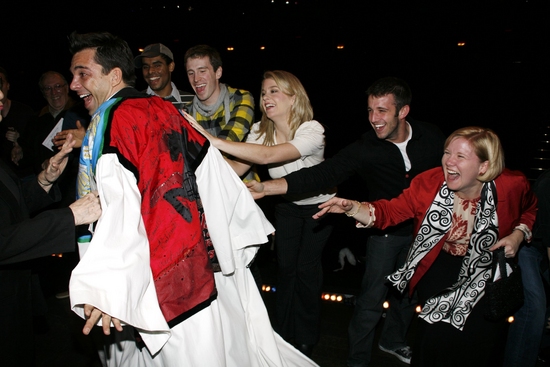 Photo Coverage: WHITE CHRISTMAS Gypsy Robe Ceremony Image