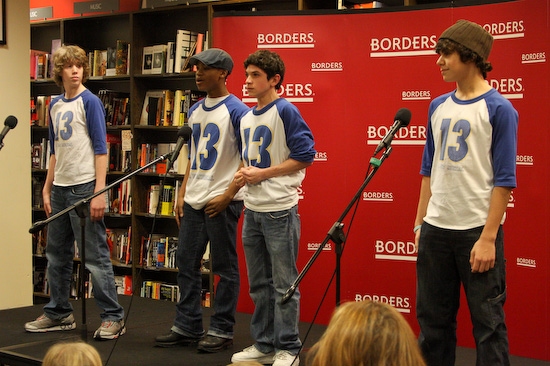 Photo Coverage: '13, A NEW MUSICAL' Borders CD Signing Image