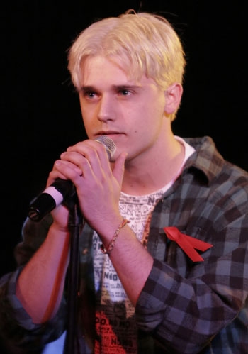 Photo Coverage: 'SPRING AWAKENING LOVES the 90's' Benefit at Upright Cabaret Image