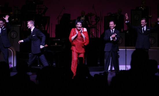 Photo Coverage: LIZA'S AT THE PALACE...! Curtain Call Image