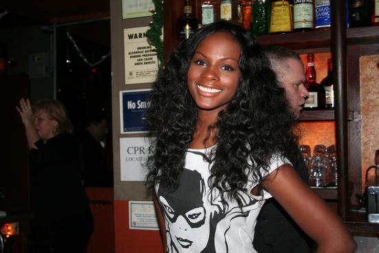 Photo Coverage: Stockings With Care's 4th Annual 'Celebrity Bartending Night' Image