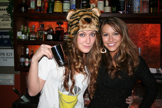 Photo Coverage: Stockings With Care's 4th Annual 'Celebrity Bartending Night' Image