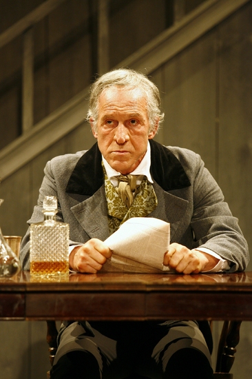 Photo Flash: A Touch Of The Poet Image