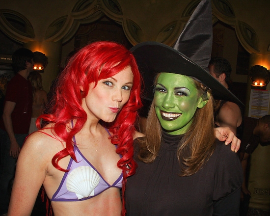 Photo Coverage: GYPSY OF THE YEAR 2008 - Backstage Image