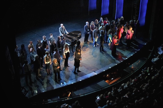 Photo Coverage: GYPSY OF THE YEAR 2008 - Performance Image