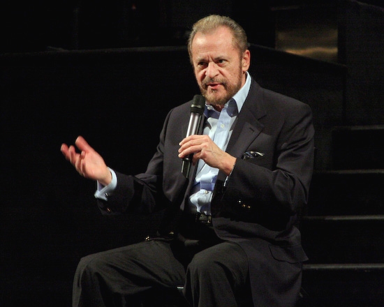 Photo Coverage: 'Talkback Tuesdays' at CHICAGO with Barry Weissler Image