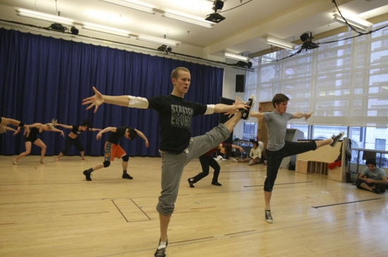 Photo Flash: WEST SIDE STORY Cast in Rehearsal Image