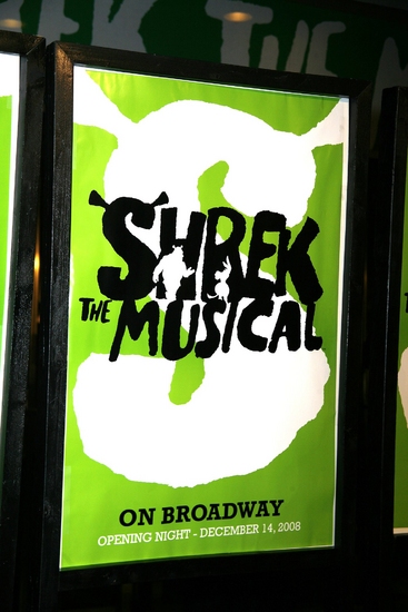 Photo Coverage: SHREK The Musical Opening Night Arrivals Image