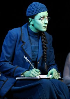 Photo Flash: WICKED Chicago Final Cast Image