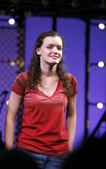 Jennifer Damiano Photo