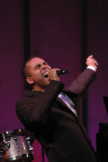 Photo Coverage: Broadway Boys Sing For TOYS FOR TOTS Image