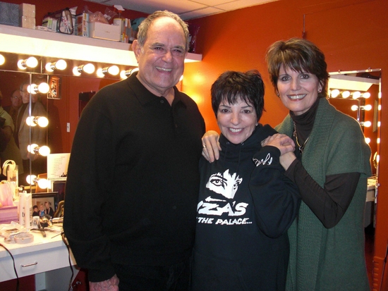 Photo EXCLUSIVE: BACKSTAGE PHOTOS OF 'LIZA'S AT THE PALACE...!' Image