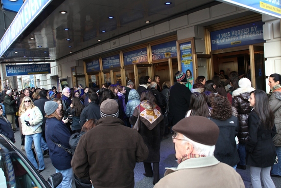 Photo Essay: January 4th, 2009 'Closing Day on Broadway'  Image