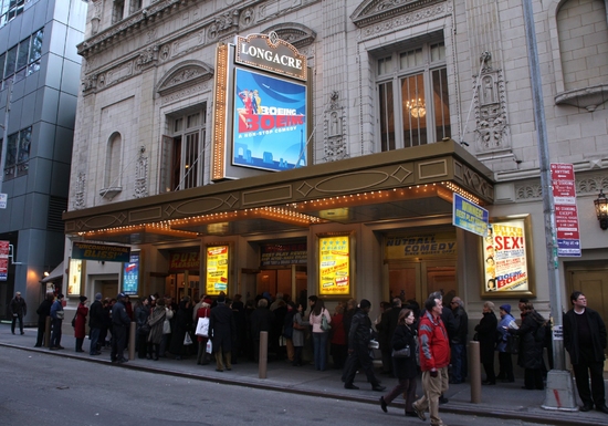 Photo Essay: January 4th, 2009 'Closing Day on Broadway' Image