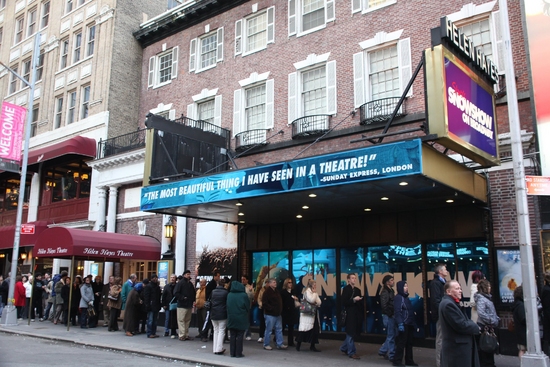 Photo Essay: January 4th, 2009 'Closing Day on Broadway' Image