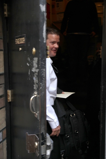 Photo Essay: January 4th, 2009 'Closing Day on Broadway' Image