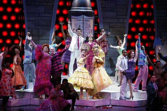 Photo Coverage: 'You Can't Stop The Beat'  at Final HAIRSPRAY Image