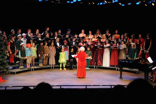 Photo Flash: Dicapo Opera Theatre's YULETIDE CLASSICS Image
