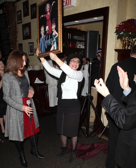 Photo Coverage: GYPSY Portrait Unveiled at Tony's DiNapoli Image