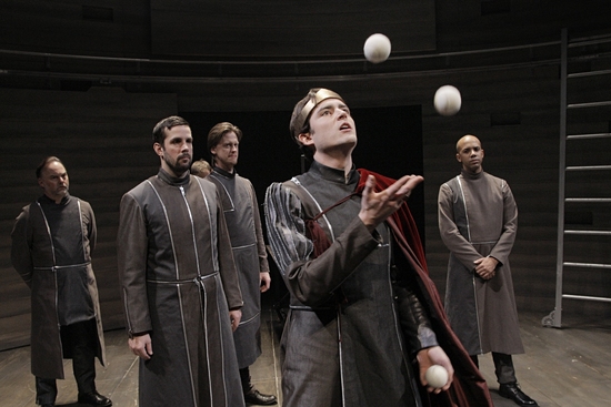 Photo Flash: HENRY V At The Guthrie Image