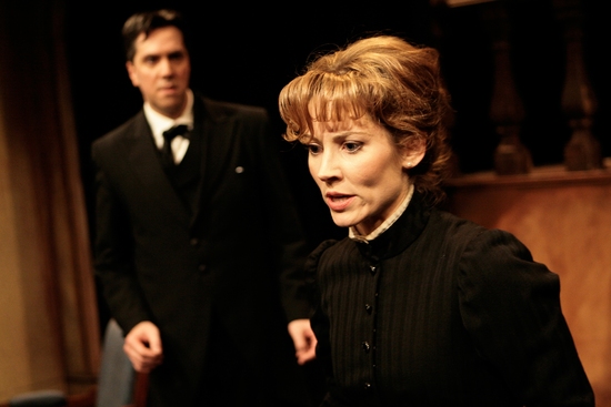 Photo Flash: THE TURN OF THE SCREW Image