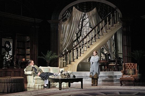 Photo Flash: Edward Albee's A DELICATE BALANCE Image