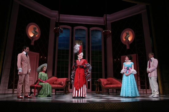 Photo Flash: THE IMPORTANCE OF BEING EARNEST Image