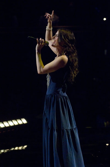 Photo Flash: Idina Menzel in Concert on PBS 