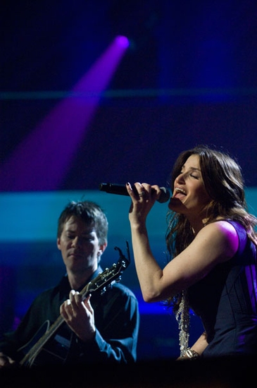 Photo Flash: Idina Menzel in Concert on PBS Image