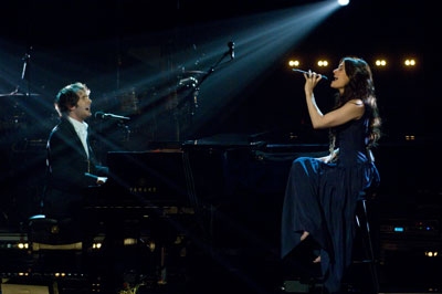 Photo Flash: Idina Menzel in Concert on PBS Image