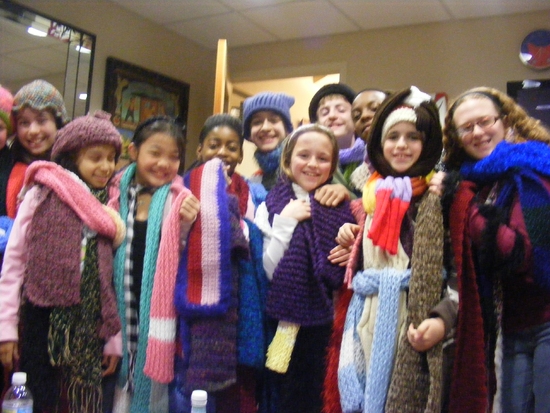 Photo Coverage: BROADWAY KIDS CARE Present the 'Knitting Project' 