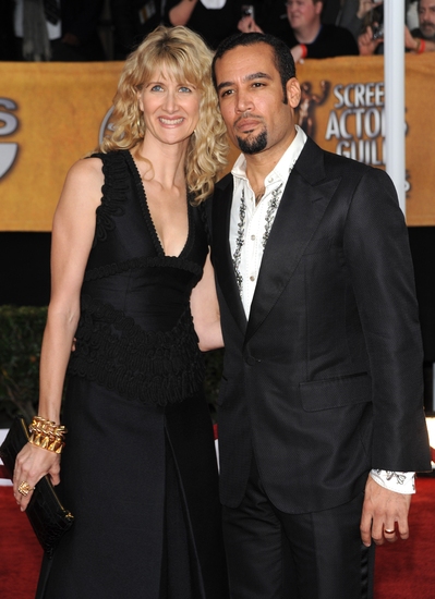 Laura Dern and Ben Harper

 Photo