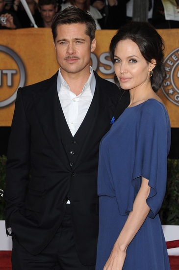 Brad Pitt and Angelina Jolie

 Photo