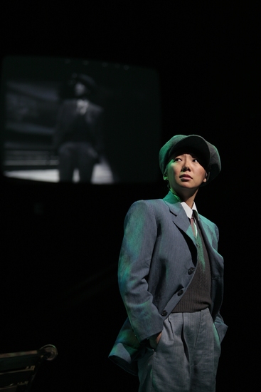 Photo Flash: THE TWO GENTLEMEN OF VERONA at the Guthrie Image
