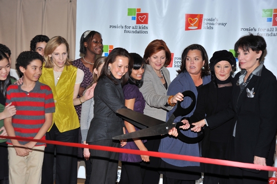 Lori Klinger, Rosie's Kids, Christine Quinn, Rosie O'Donnell, Chita Rivera and Linda  Photo