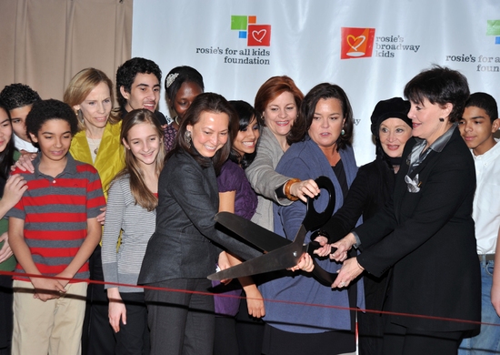 Photo Coverage: Rosie's Broadway Kids Open the Maravel Arts Center Image