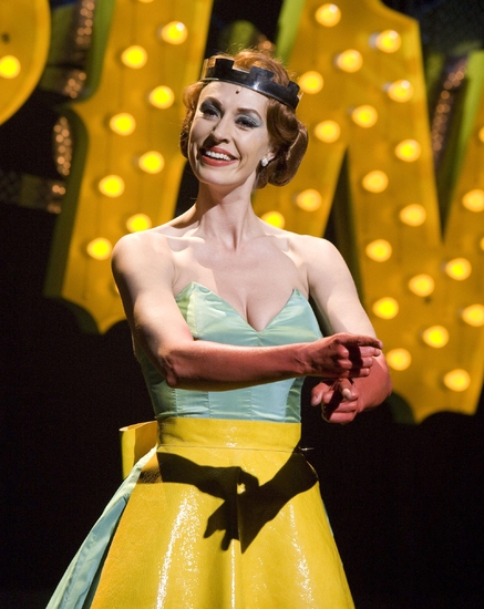 Photo Flash: PIPPIN at LA's Market Taper Forum Image