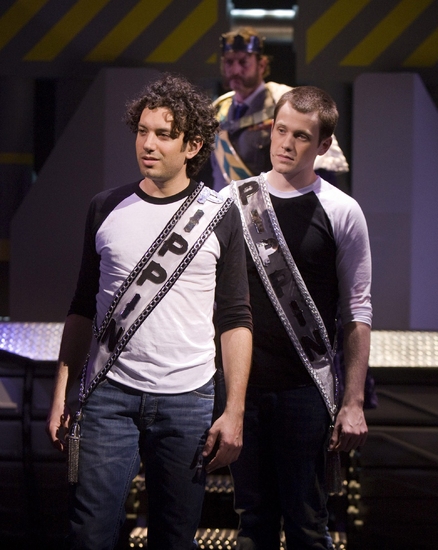 Photo Flash: PIPPIN at LA's Market Taper Forum Image