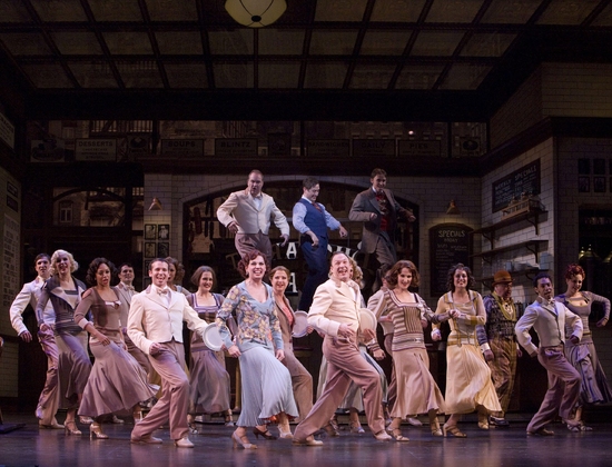 Photo Flash: MINSKY'S at the CTG/Ahmanson Theatre Image