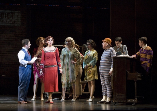 Photo Flash: MINSKY'S at the CTG/Ahmanson Theatre Image