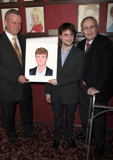 Photo Coverage: EQUUS Star Daniel Radcliffe's Caricature Unveiled at Sardi's Image