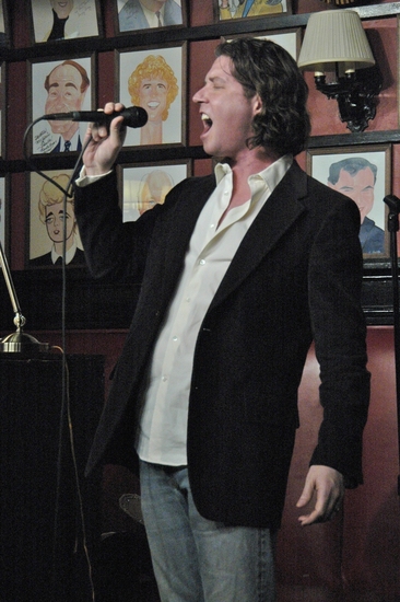 Photo Coverage: James Barbour Sings 'LOVE SONGS' at Sardi's 