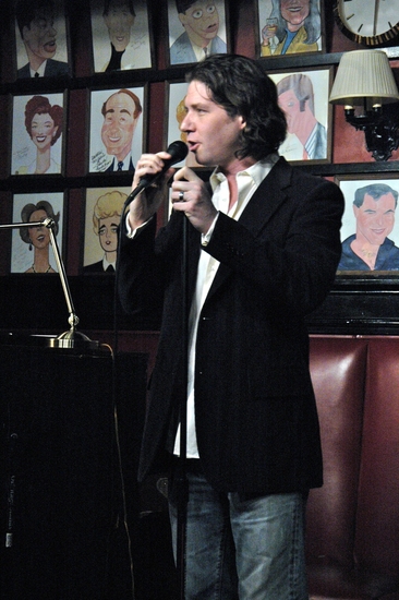 Photo Coverage: James Barbour Sings 'LOVE SONGS' at Sardi's Image