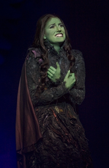 Photo Flash: Nicole Parker Stars in WICKED Image