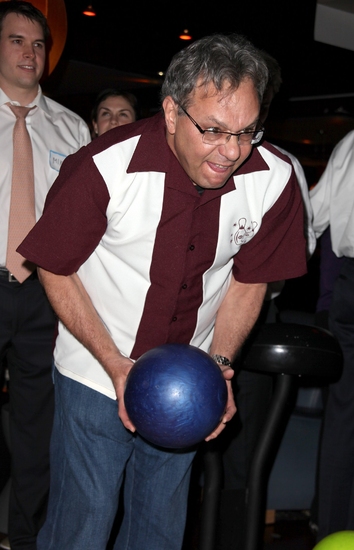 Photo Coverage: Second Stage Theatre's 2009 All-Star Bowling Classic Image