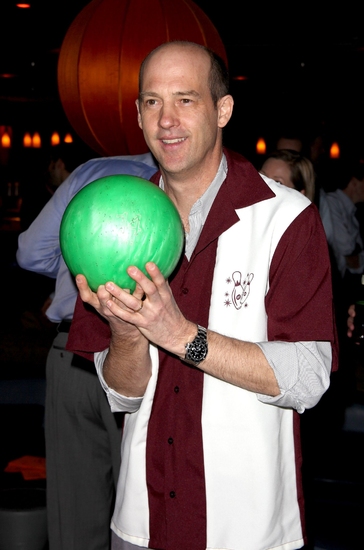 Photo Coverage: Second Stage Theatre's 2009 All-Star Bowling Classic Image
