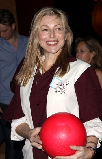 Photo Coverage: Second Stage Theatre's 2009 All-Star Bowling Classic 